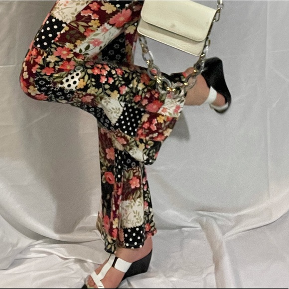 Alfant Black and White Wedges - Picture 12 of 13